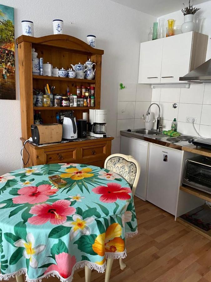 Mitten In Duesseldorf Εξωτερικό φωτογραφία